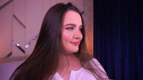 Amber online show from 04-25-26, 02:03