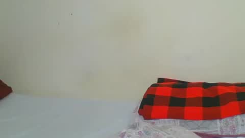 AURELIA online show from 06-22-26, 01:51