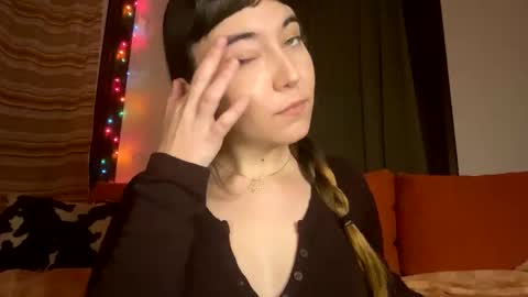 Rose 3 Cute Balloons online show from 01-05-25, 09:47