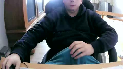 Cuteboy090 online show from 10-30-25, 11:22