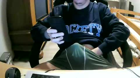 Cuteboy090 online show from 04-14-26, 11:00