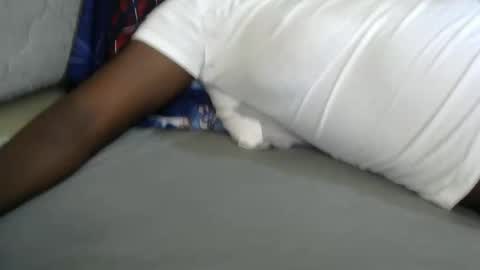 VALLARY online show from 03-12-26, 08:20