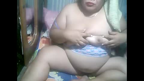 Snapshot of cutechubbyasian chatting on 05-17-26, 01:29 cutechubbyasian online show from 05-17-26, 01:29