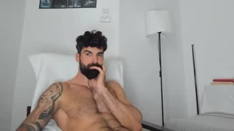 cuteeboy online show from 06-23-26, 06:11