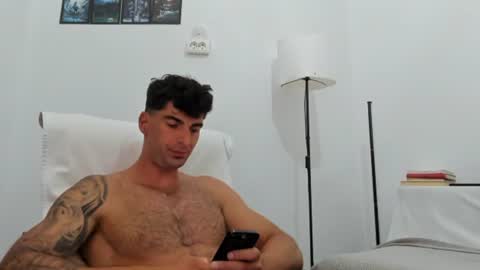 cuteeboy online show from 07-22-26, 08:39