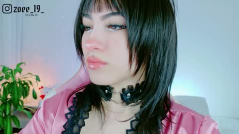 Snapshot of cuteezoe chatting on 05-02-26, 03:55 Zoe online show from 05-02-26, 03:55