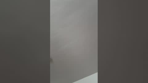 cuteguyy2001 online show from 04-15-26, 02:02