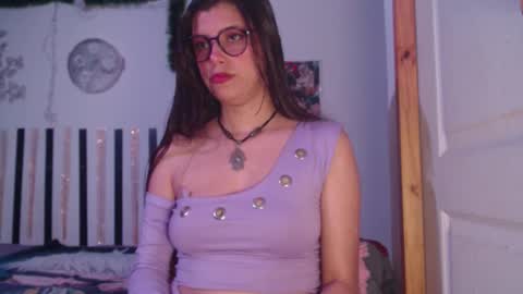 Snapshot of cutehaome chatting on 09-17-25, 02:13 haome online show from 09-17-25, 02:13