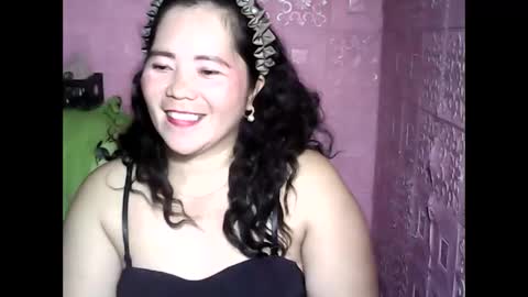 cutehornymom online show from 11-07-25, 07:41