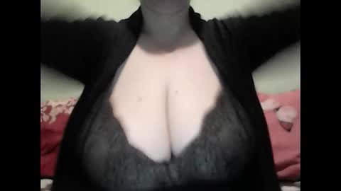 Jessy online show from 12-16-24, 03:51