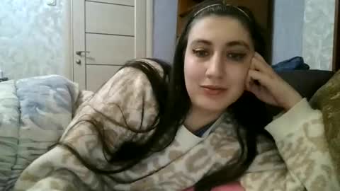 cutekattie online show from 11-25-25, 02:06