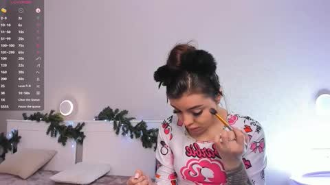 Ellen online show from 12-17-25, 06:19