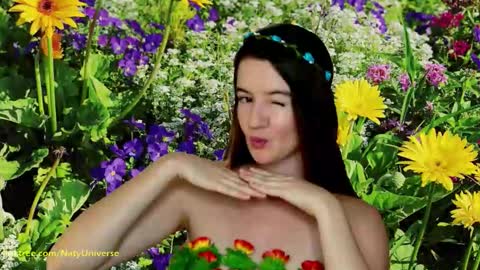 Snapshot of cutenataly chatting on 10-28-25, 11:18 Nataly online show from 10-28-25, 11:18