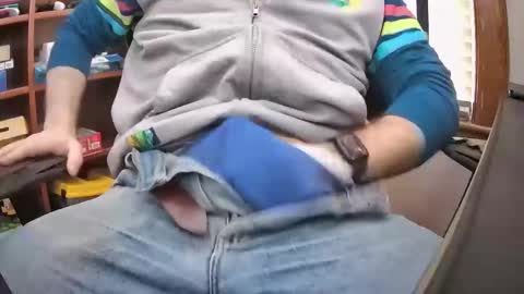 Snapshot of cutenerd15 chatting on 01-21-25, 03:54 cutenerd15 online show from 01-21-25, 03:54