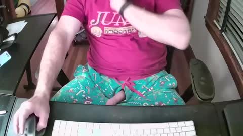 Snapshot of cutenerd15 chatting on 10-12-25, 01:48 cutenerd15 online show from 10-12-25, 01:48