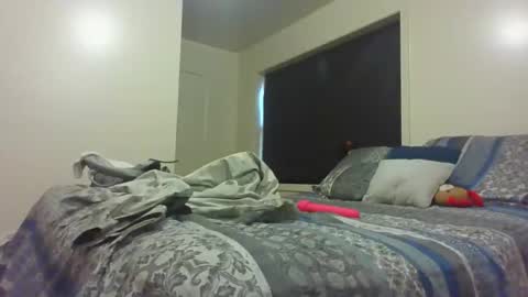 Snapshot of cuteshotkiki chatting on 10-31-25, 08:43 mary mack online show from 10-31-25, 08:43