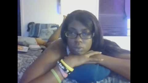 Snapshot of cuteshotkiki chatting on 11-19-25, 08:09 mary mack online show from 11-19-25, 08:09