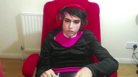 Snapshot of cutest_princess chatting on 10-30-25, 11:16 cutest_princess online show from 10-30-25, 11:16