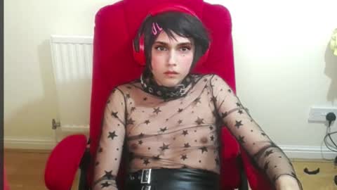 Snapshot of cutest_princess chatting on 11-06-25, 10:54 cutest_princess online show from 11-06-25, 10:54