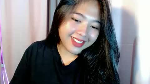 cute online show from 02-19-26, 01:56