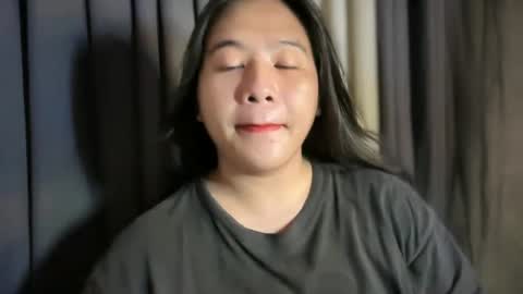 cute online show from 06-30-26, 04:02