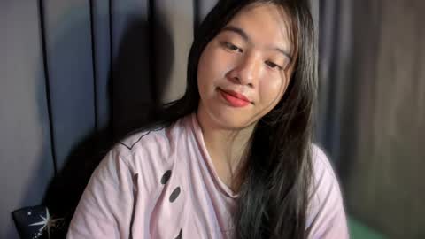 cute online show from 07-31-26, 01:27
