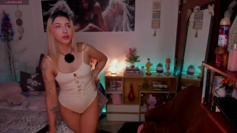 cuteweed420 online show from 04-17-26, 11:19
