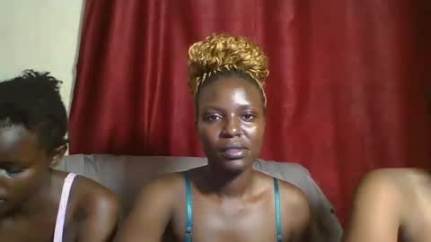 Snapshot of cutey_lunar chatting on 03-09-25, 03:16 cutey_lunar online show from 03-09-25, 03:16