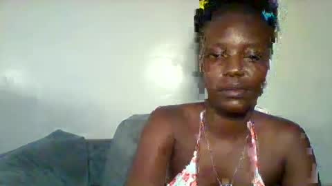 Snapshot of cutey_lunar chatting on 10-05-25, 04:38 cutey_lunar online show from 10-05-25, 04:38