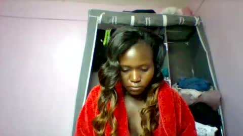 cutezola online show from 10-09-25, 04:54