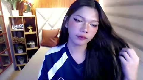 cutie_chinnie online show from 03-18-26, 11:46