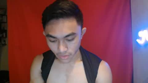 cutie_hunk69 online show from 06-20-26, 02:36