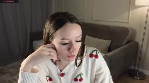 Snapshot of cutie_naughty_girl chatting on 11-24-25, 12:16 Kate online show from 11-24-25, 12:16