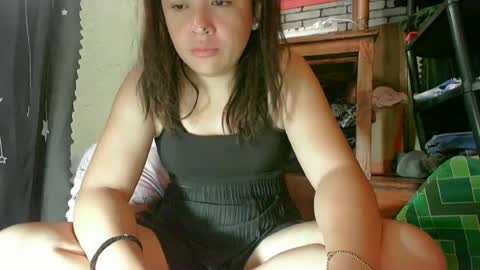 cutie_pie02 online show from 04-30-26, 05:14