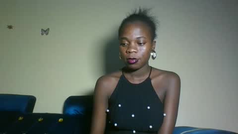 Snapshot of cutie_plush chatting on 05-12-26, 07:11 cutieplush online show from 05-12-26, 07:11