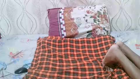 cutie_sally online show from 10-31-25, 11:17