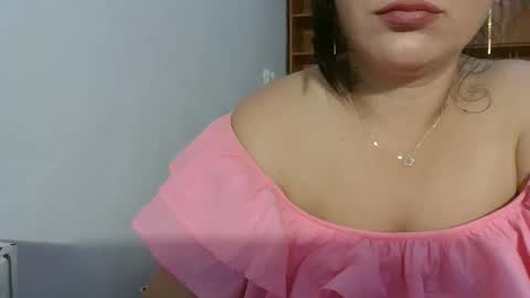 Snapshot of cutieammy chatting on 10-18-25, 11:38 Ami online show from 10-18-25, 11:38