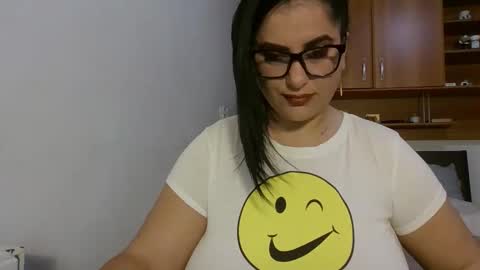 Ami online show from 11-17-25, 09:09