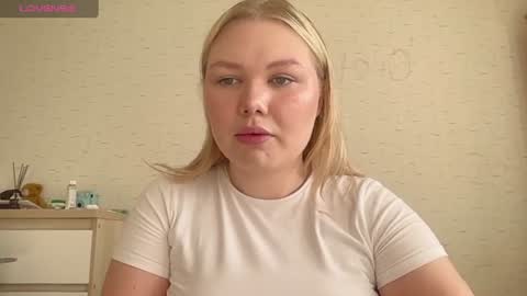 Snapshot of cutiejulie_ chatting on 07-16-26, 12:55 Julie online show from 07-16-26, 12:55