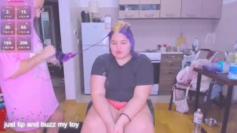 Snapshot of cutielanalova chatting on 10-17-25, 07:38 cutielanalova online show from 10-17-25, 07:38