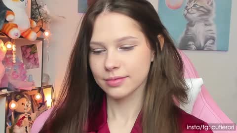 Snapshot of cutierori chatting on 01-25-25, 05:07 Rori Instagram cutierori online show from 01-25-25, 05:07