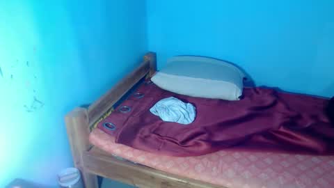 Snapshot of cutiewalter chatting on 04-24-26, 10:50 cutiewalter online show from 04-24-26, 10:50