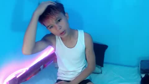 Snapshot of cutiewalter chatting on 04-27-26, 08:45 cutiewalter online show from 04-27-26, 08:45
