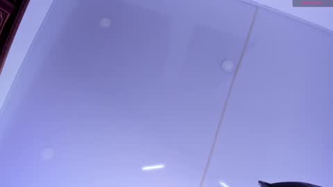 Laura online show from 04-01-26, 11:11