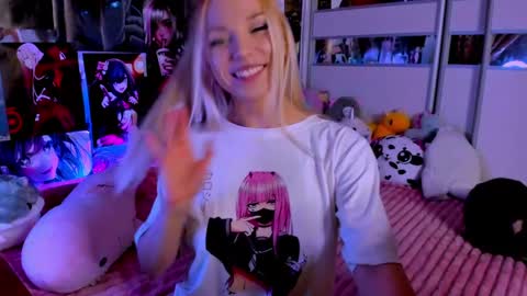 Nora online show from 12-06-24, 12:45