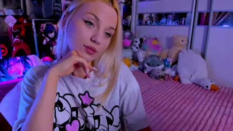 Nora online show from 05-01-26, 08:24