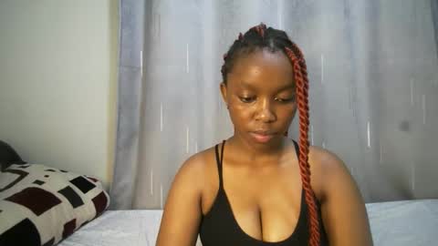 cutypookie online show from 10-25-25, 07:16