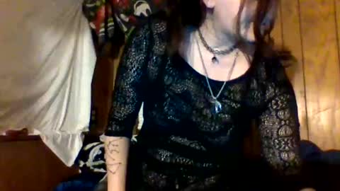 cw16125 online show from 04-27-26, 04:10