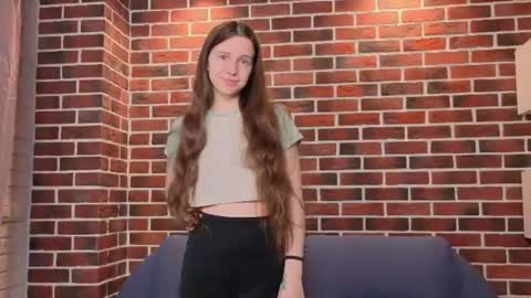 Ashly online show from 07-18-26, 07:06