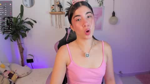 Snapshot of cyber_lizz chatting on 04-29-26, 09:21 Liz online show from 04-29-26, 09:21